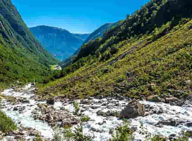 斯琴塔娜博物馆建馆十周年暨“追梦草原”香港大学生内蒙古暑期实习活动10周年即将推出“中华优秀传统文化传承创新论坛”